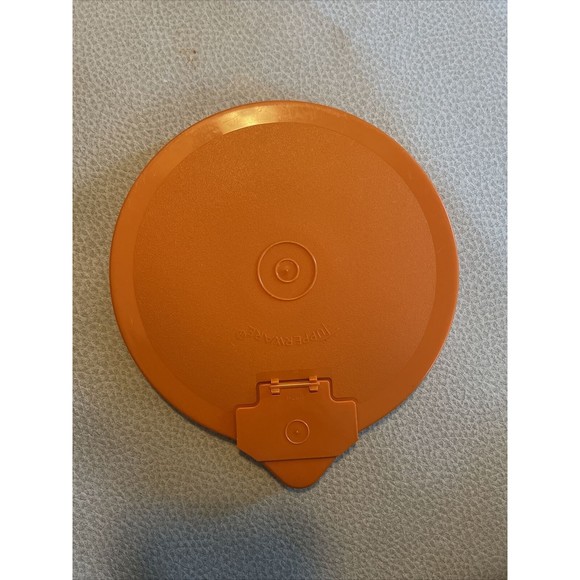 Tupperware Mix-N-Store Lid 1289-5 ORANGE W/Flip Top 697-6 5-3/4" - Picture 1 of 4